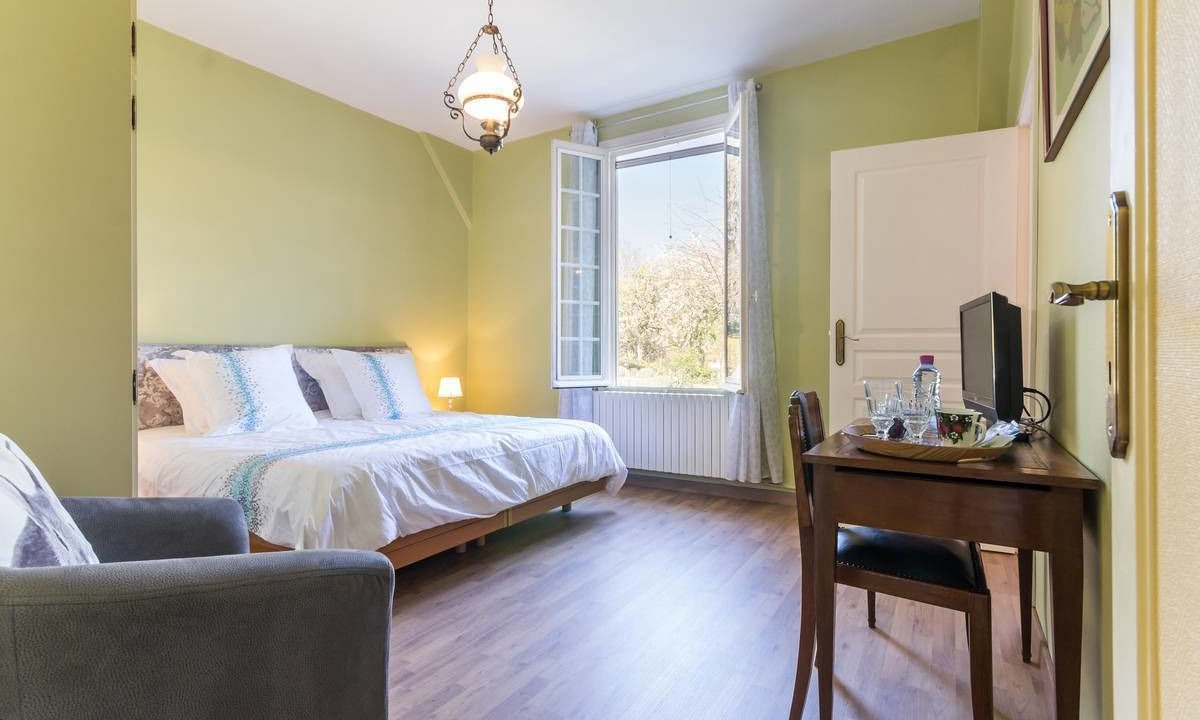 Photo of Bedroom in Guerigny