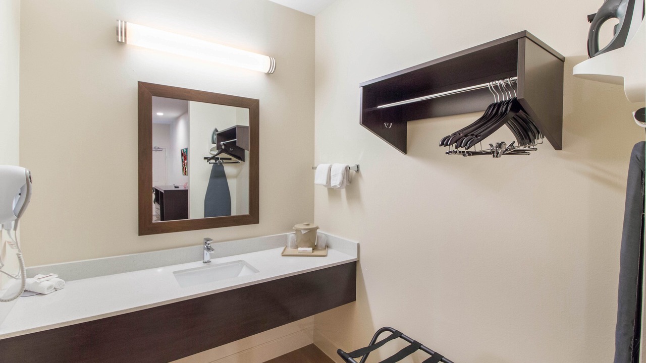 Photo of Bathroom in Barker