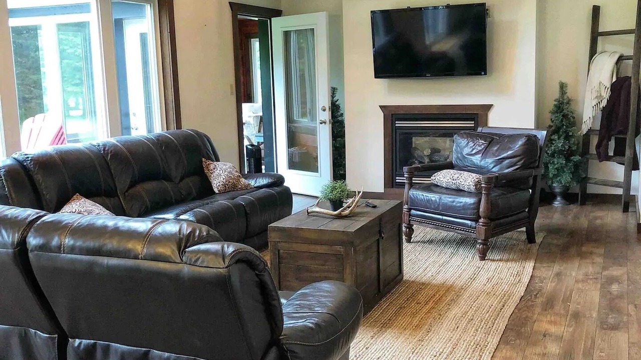 Photo of Livingroom in Glenfield