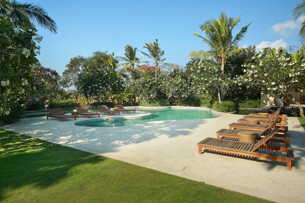 Photo of Others in Jimbaran Bay