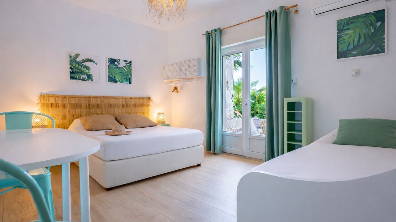 Photo of Outdoor in Hyeres
