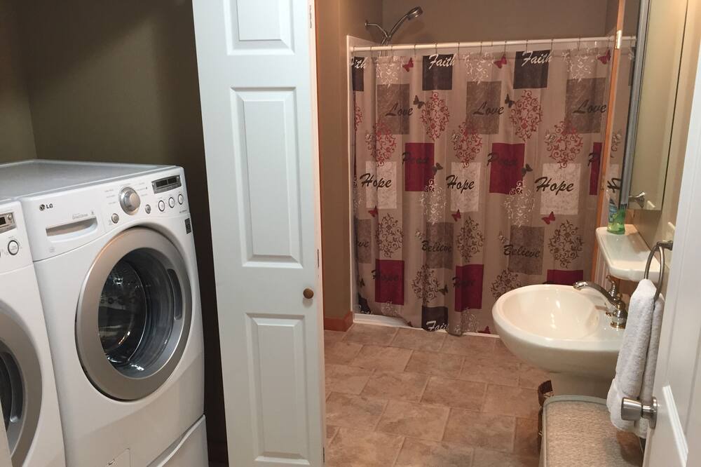 Photo of Bathroom in Warrensburg