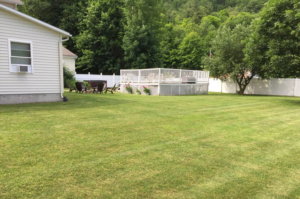 Photo of Outdoor in Warrensburg