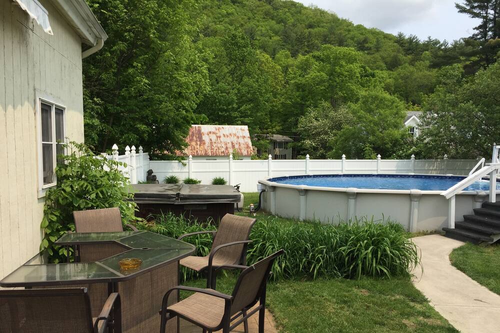 Photo of Outdoor in Warrensburg