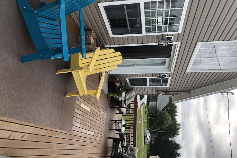 Photo of Others in Chelton