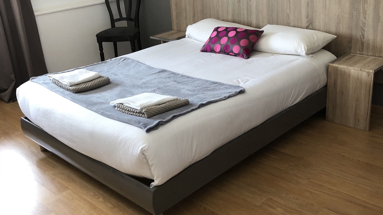 Photo of Bedroom in Saint-Amand-Montrond