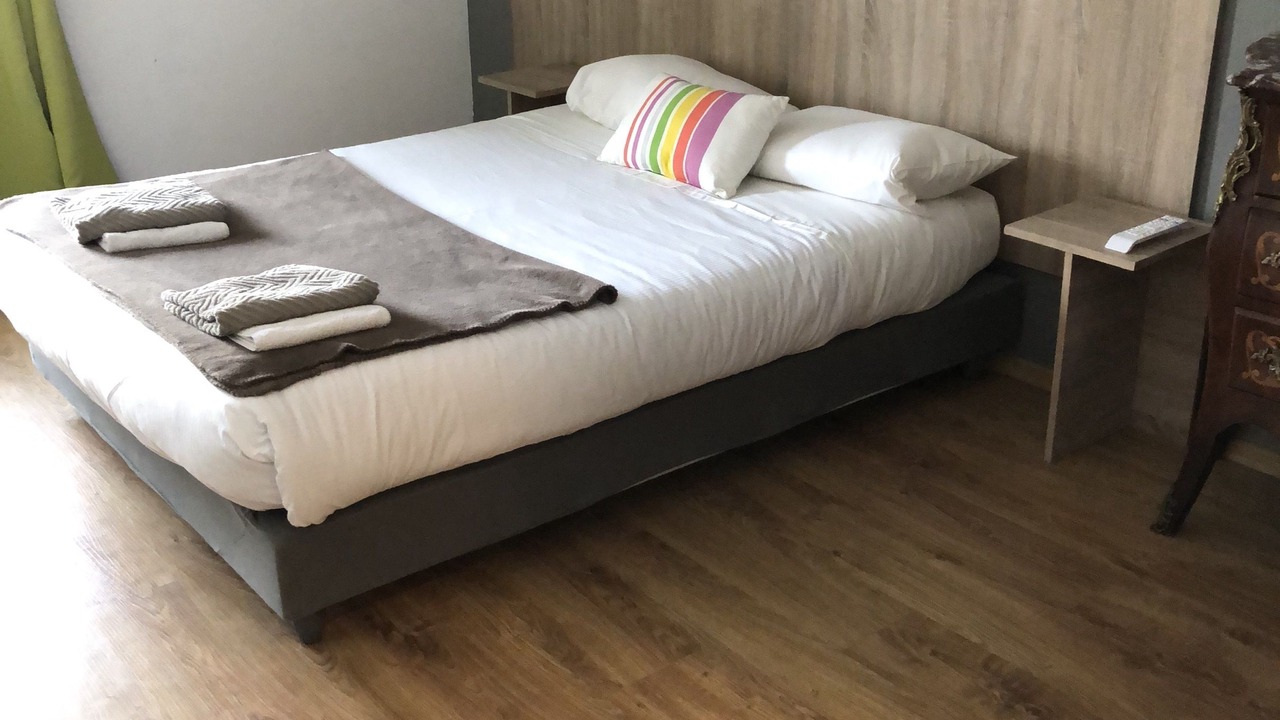 Photo of Bedroom in Saint-Amand-Montrond