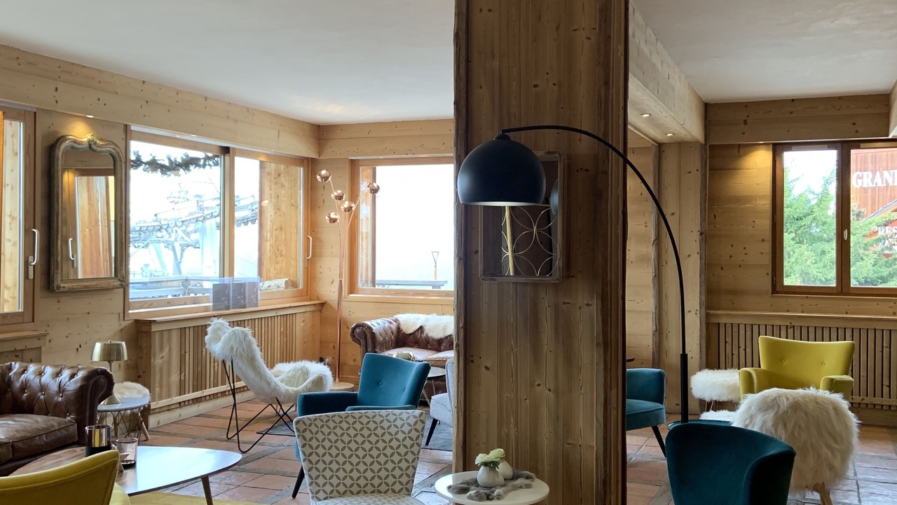 Photo of Others in Cognet