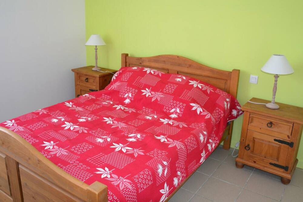 Photo of Bedroom in Mugron