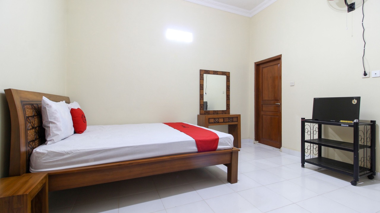 Photo of Bedroom in Prambanan