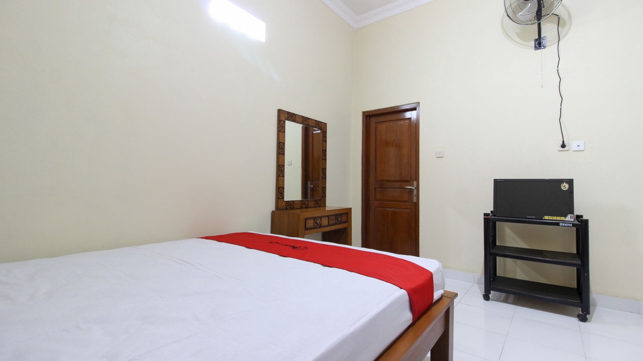 Photo of Bedroom in Prambanan