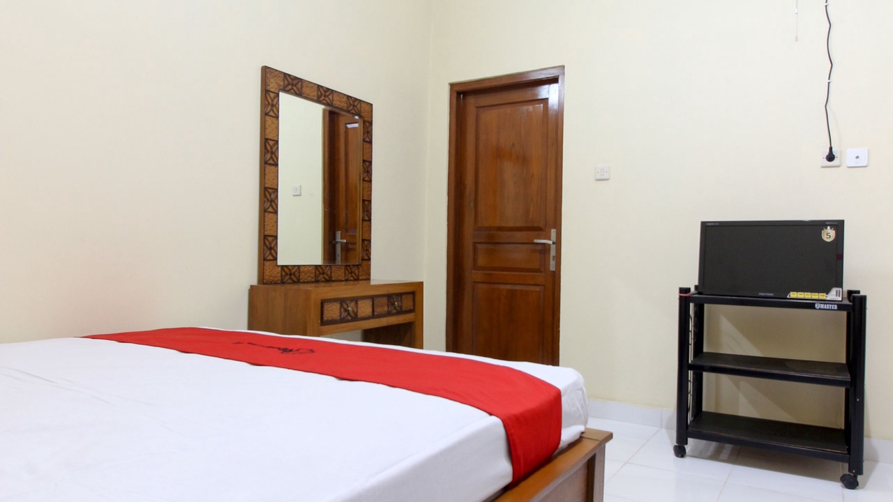 Photo of Bedroom in Prambanan