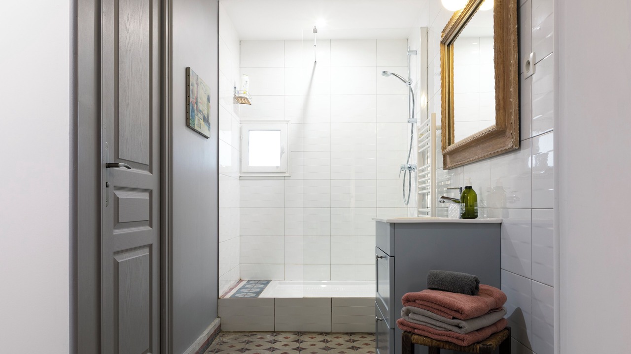Photo of Bathroom in Uchaux