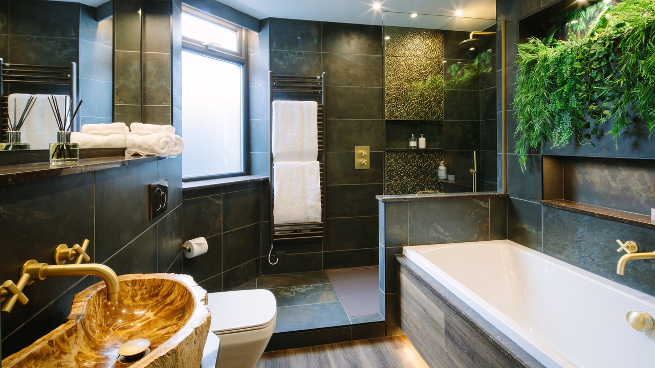 Photo of Bathroom in Kirkby Lonsdale