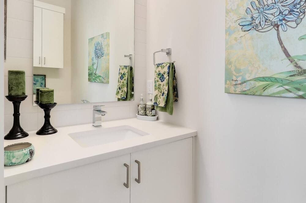 Photo of Bathroom in Barton Hills