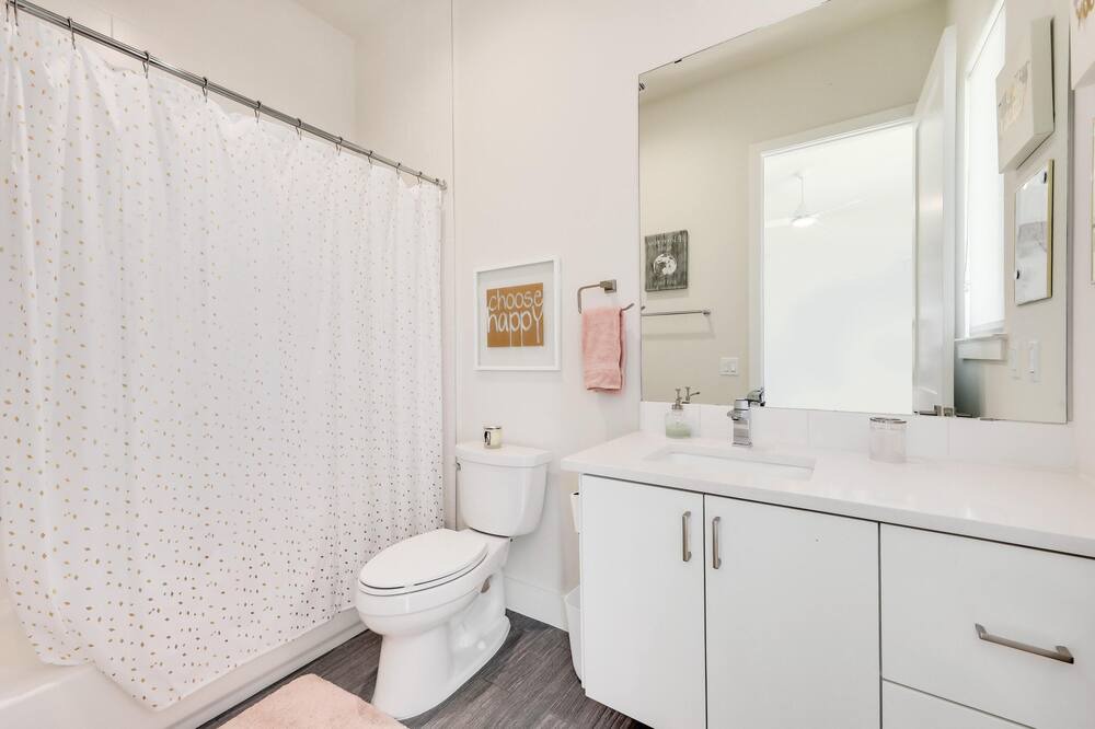 Photo of Bathroom in Barton Hills
