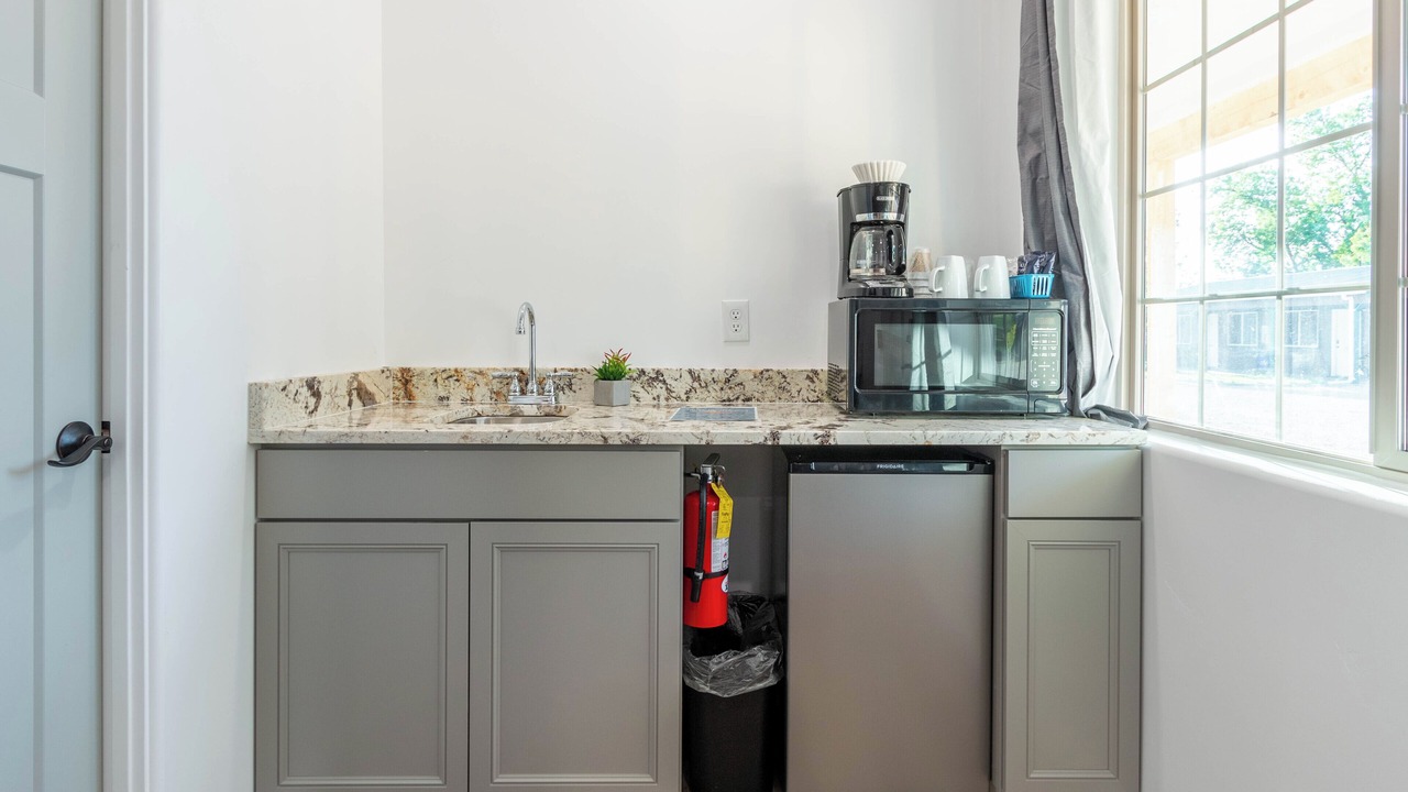 Photo of Kitchen in Hurricane