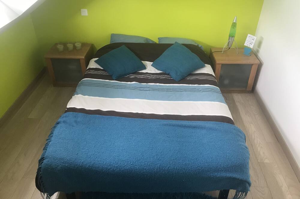 Photo of Bedroom in Carquefou