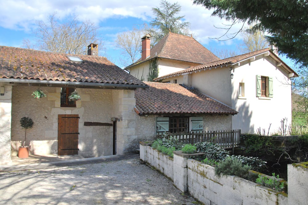 Photo of Others in Saint-Martin-de-Riberac