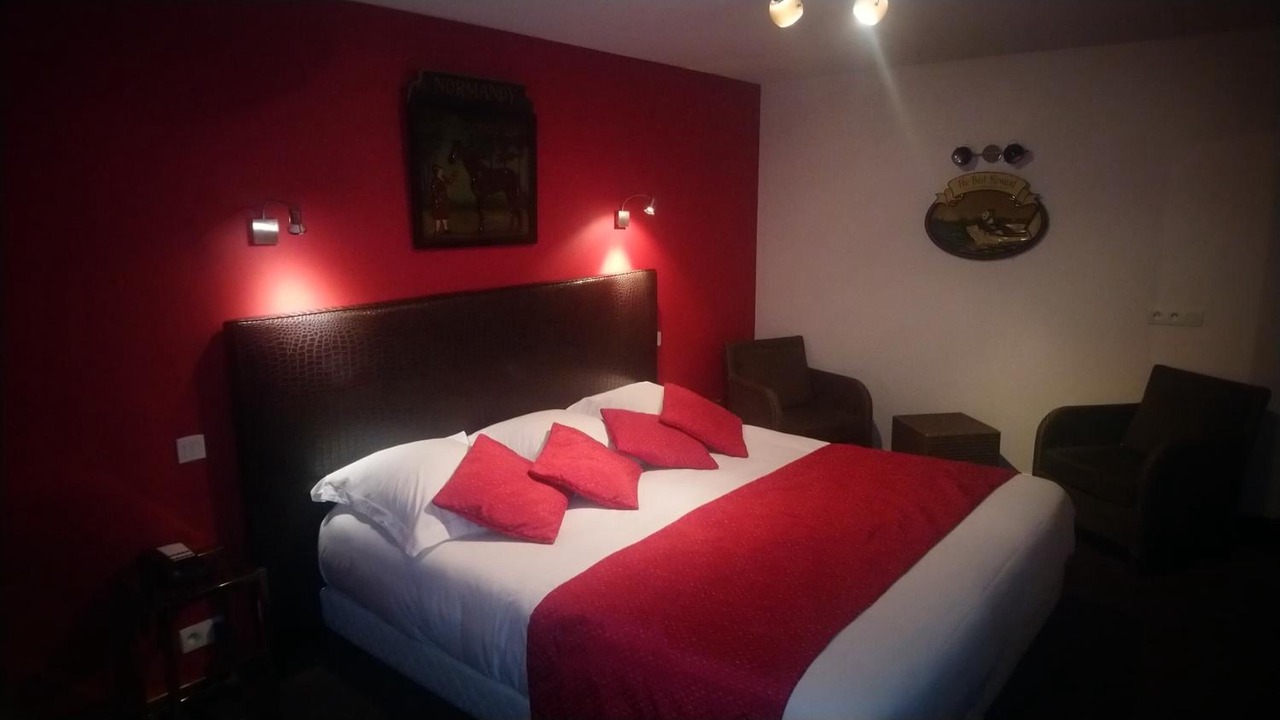 Photo of Others in Avranches