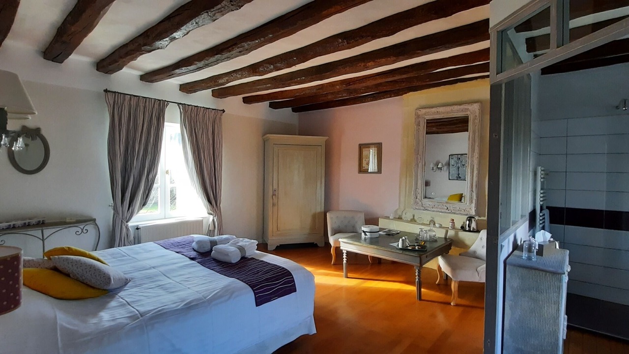 Photo of Bathroom in Savigny-en-Veron