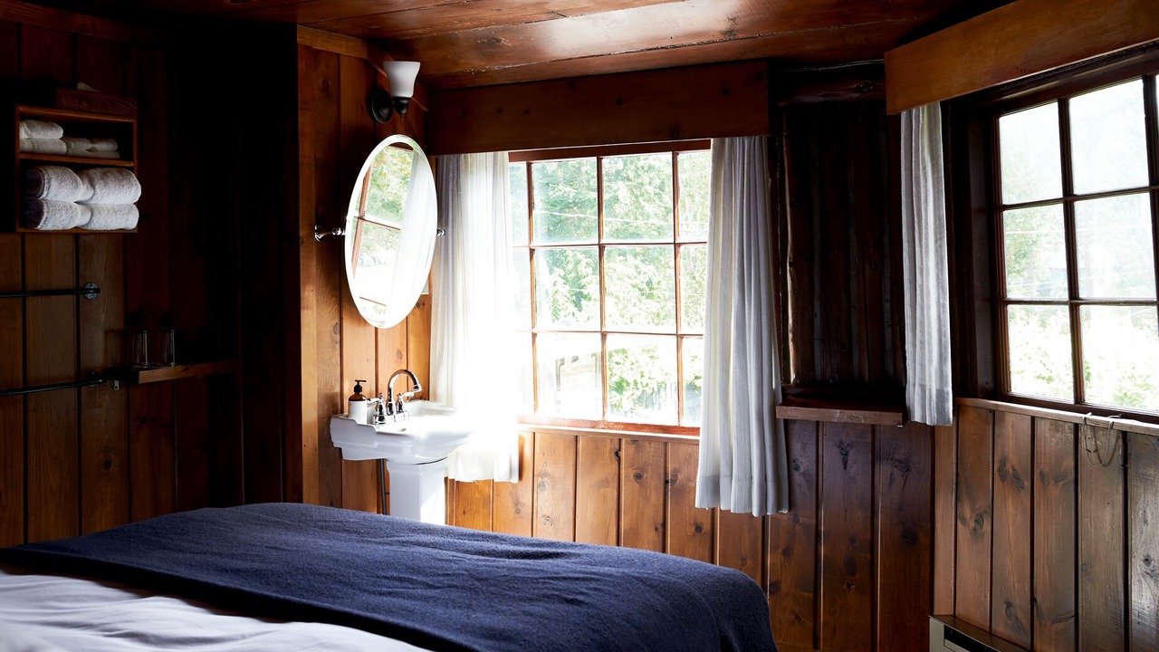 Photo of Bathroom in Coupeville