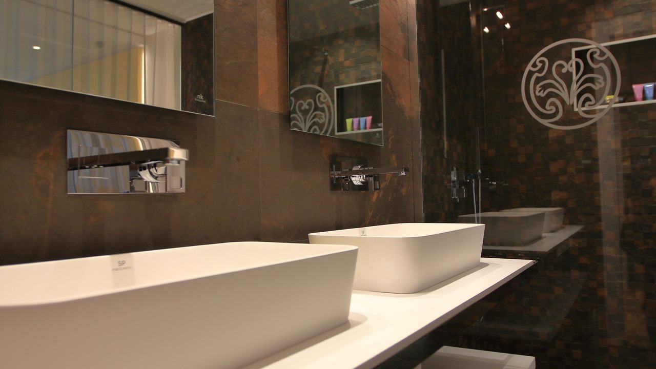 Photo of Bathroom in La Rochelle City Centre