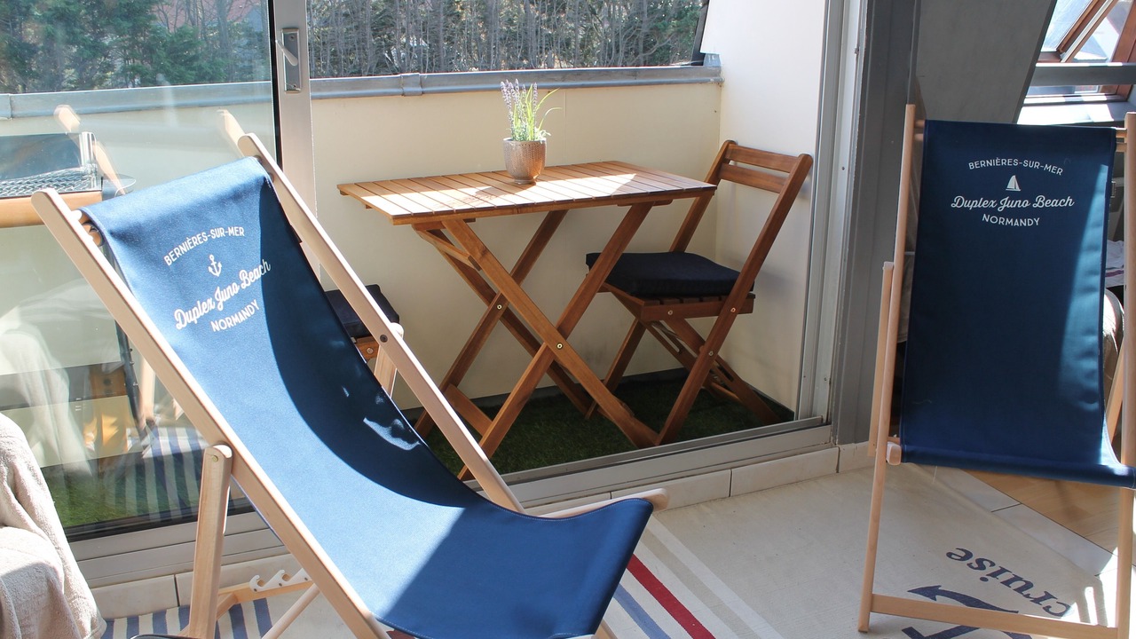 Photo of Patio Balcony in Bernieres-sur-Mer