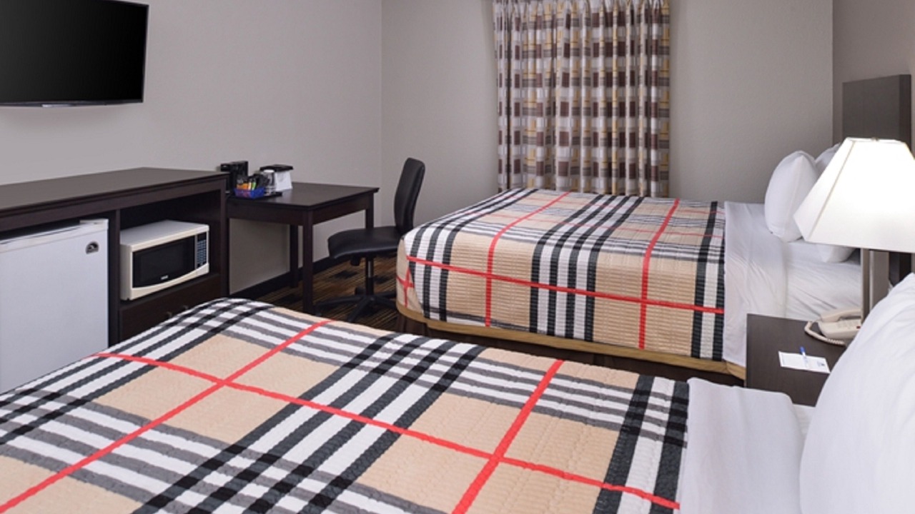 Photo of Bedroom in Monroe City