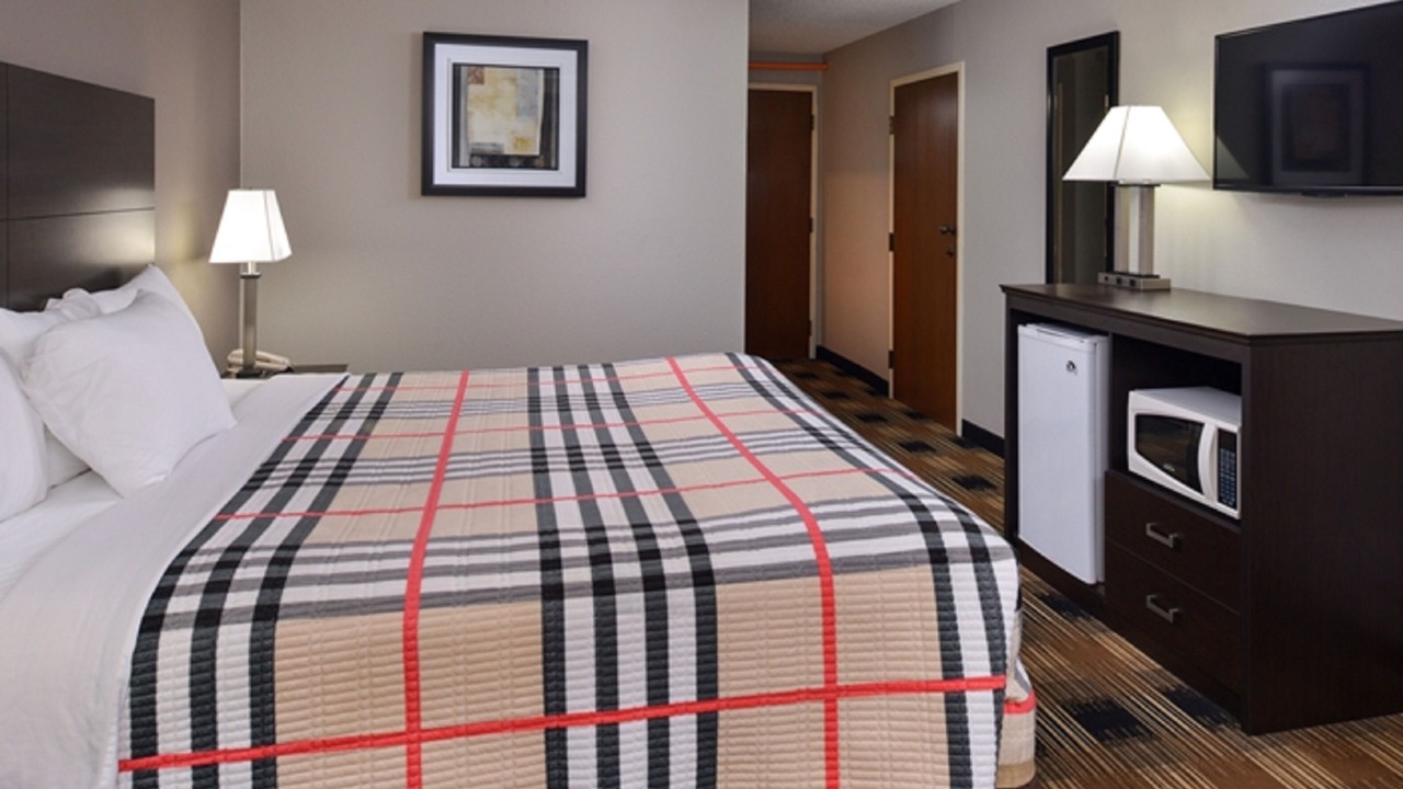 Photo of Bedroom in Monroe City