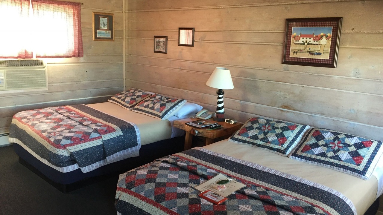 Photo of Bedroom in Waters