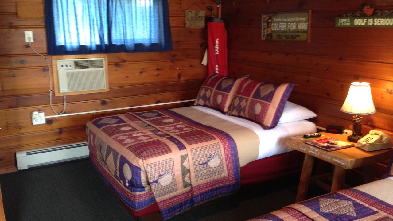 Photo of Bedroom in Waters