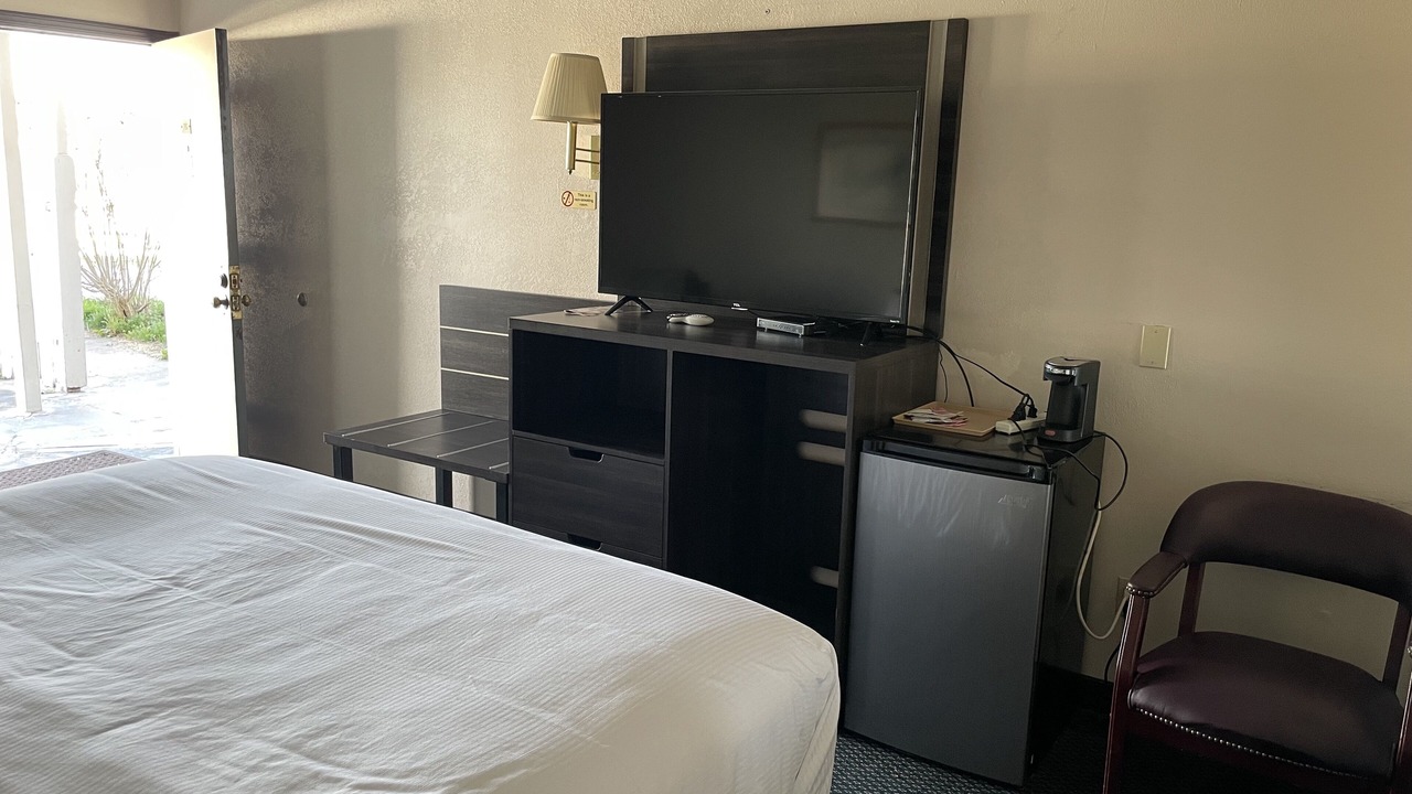 Photo of Bedroom in Osawatomie
