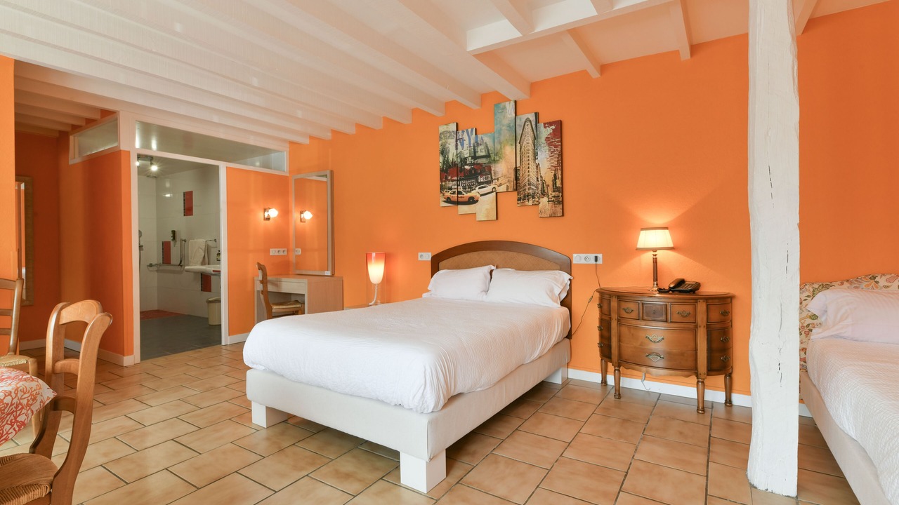 Photo of Bedroom in Montfort-en-Chalosse