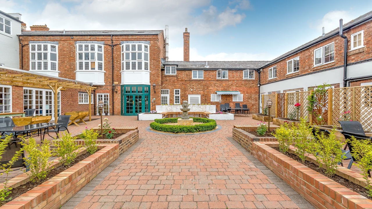 Photo of Outdoor in Evesham