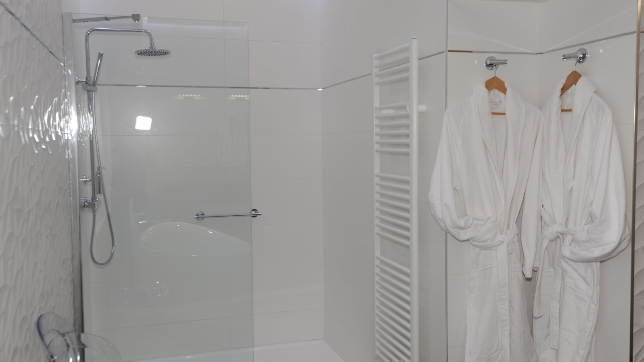 Photo of Bathroom in Pontorson