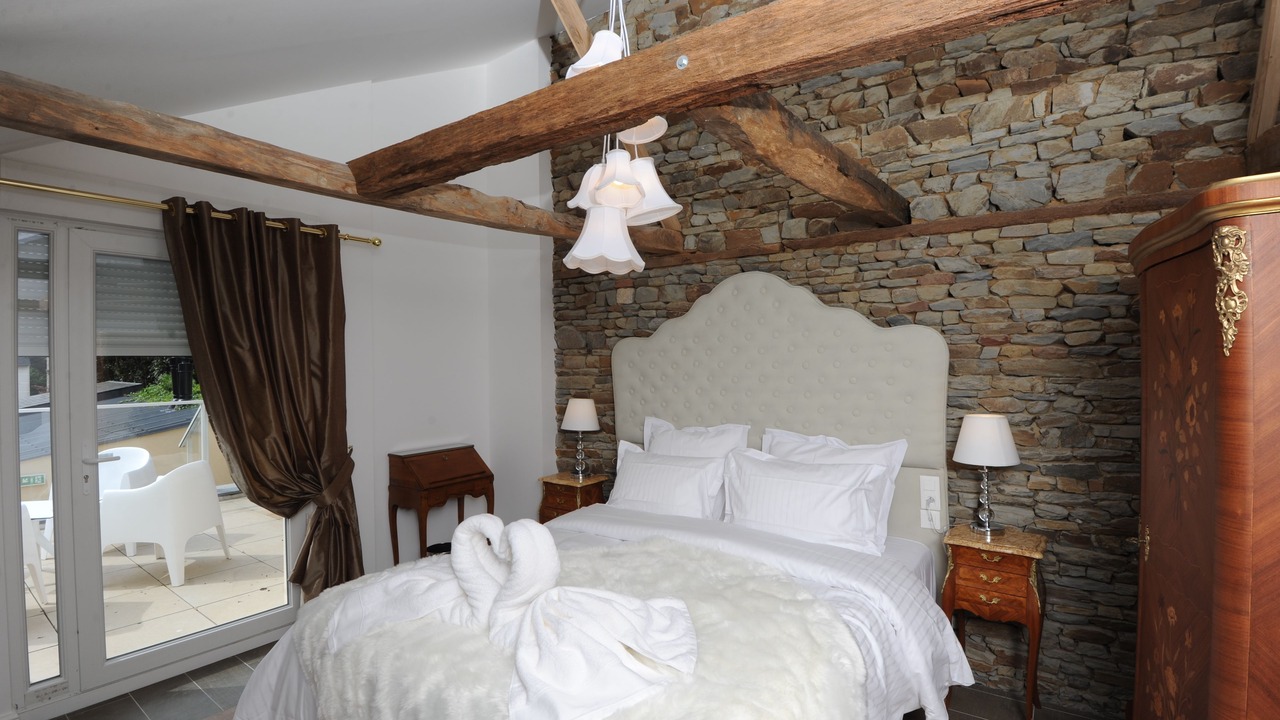 Photo of Bedroom in Pontorson