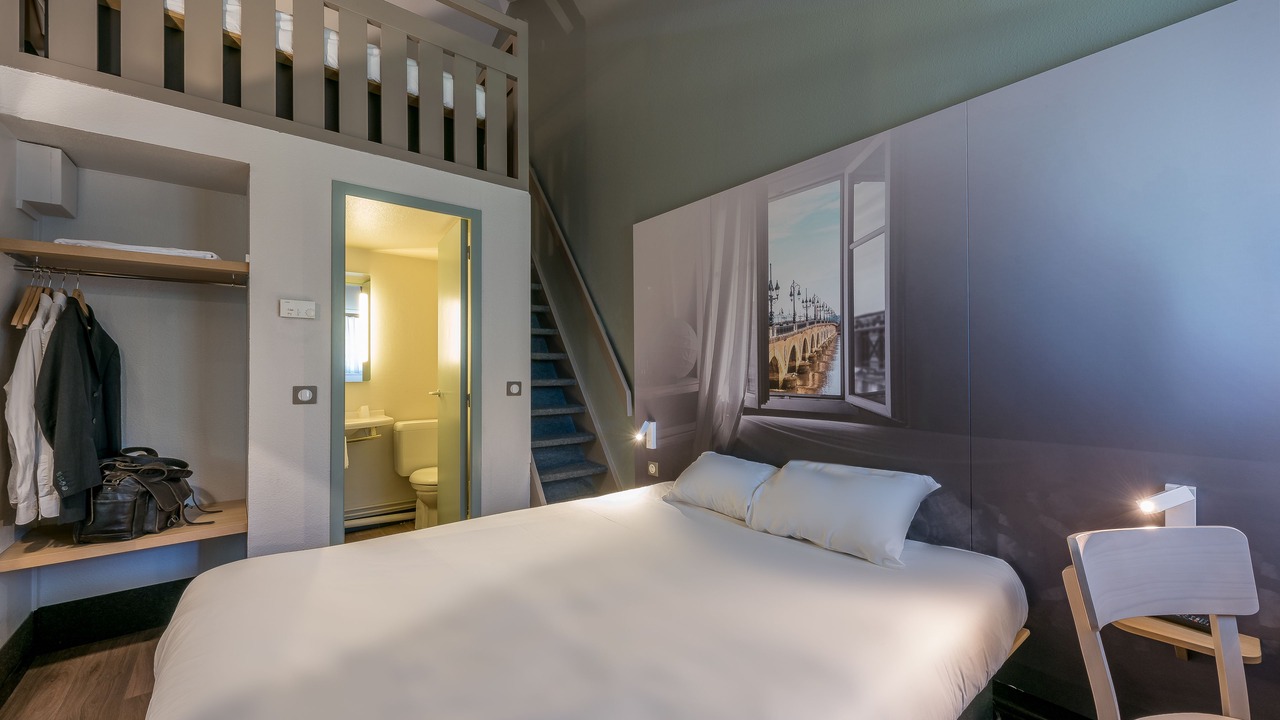 Photo of Bedroom in Orgeval