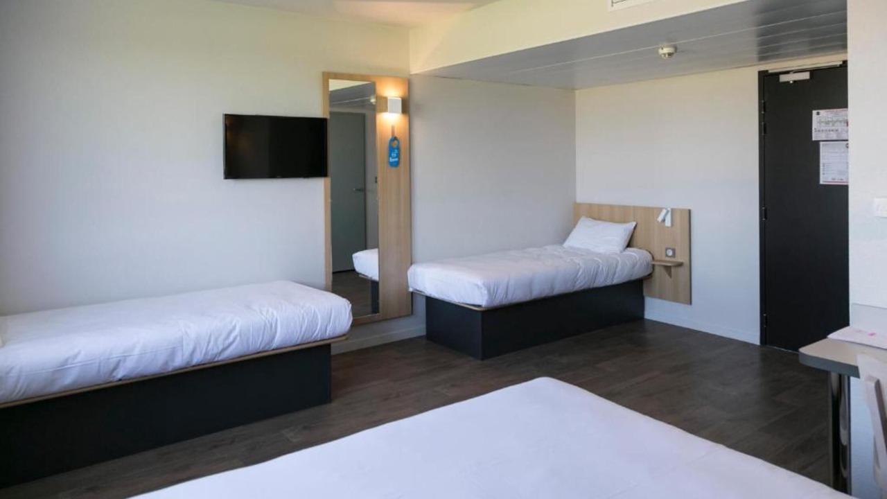 Photo of Bedroom in Tresses