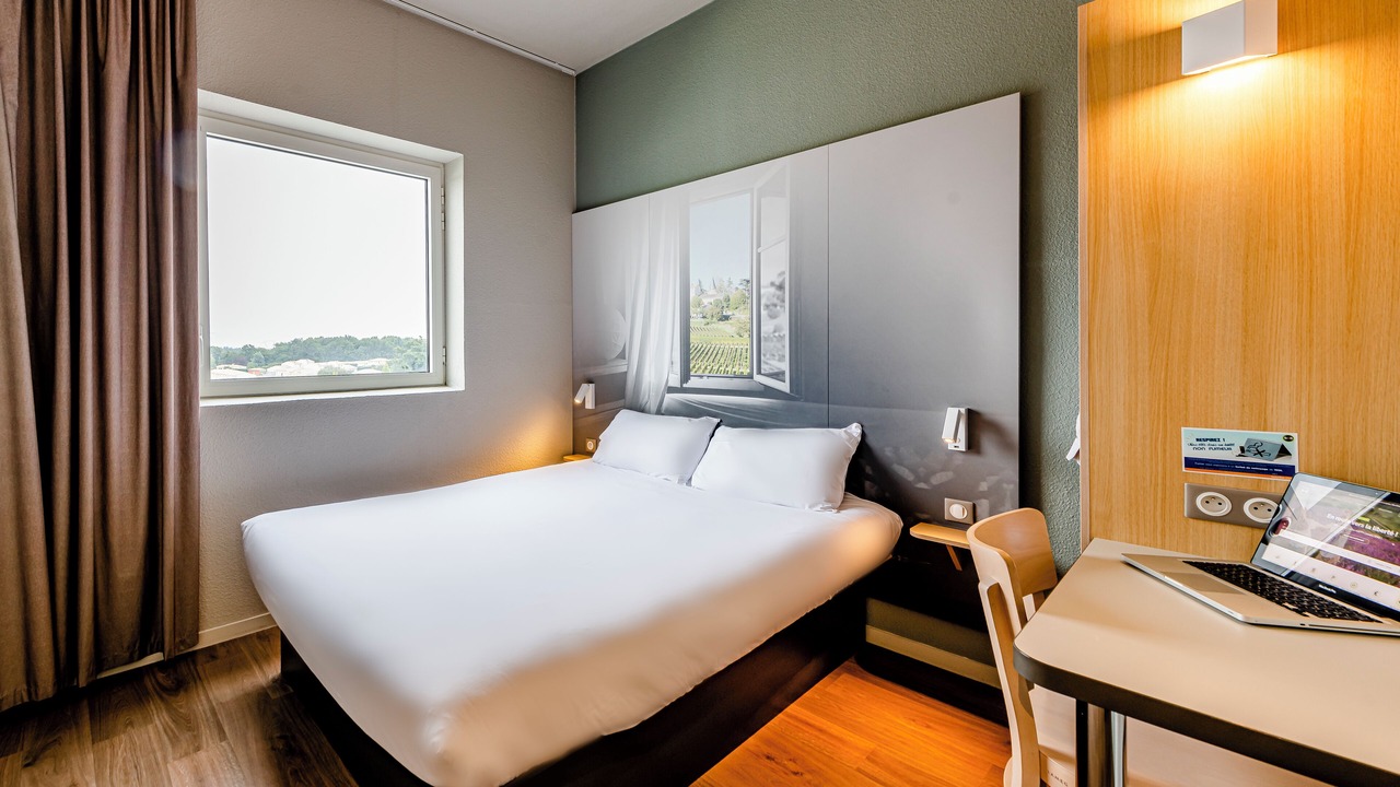 Photo of Bedroom in Tresses