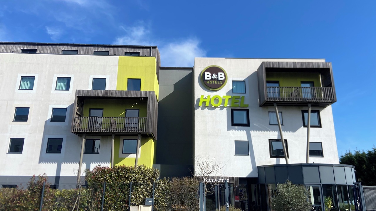 Photo of Outdoor in Tresses