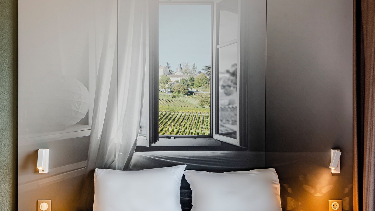 Photo of Bedroom in Tresses