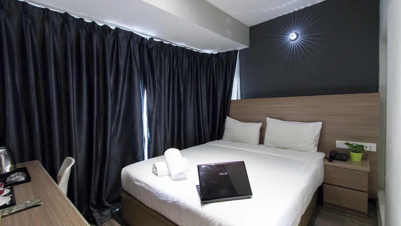 Photo of Bedroom in SS 2