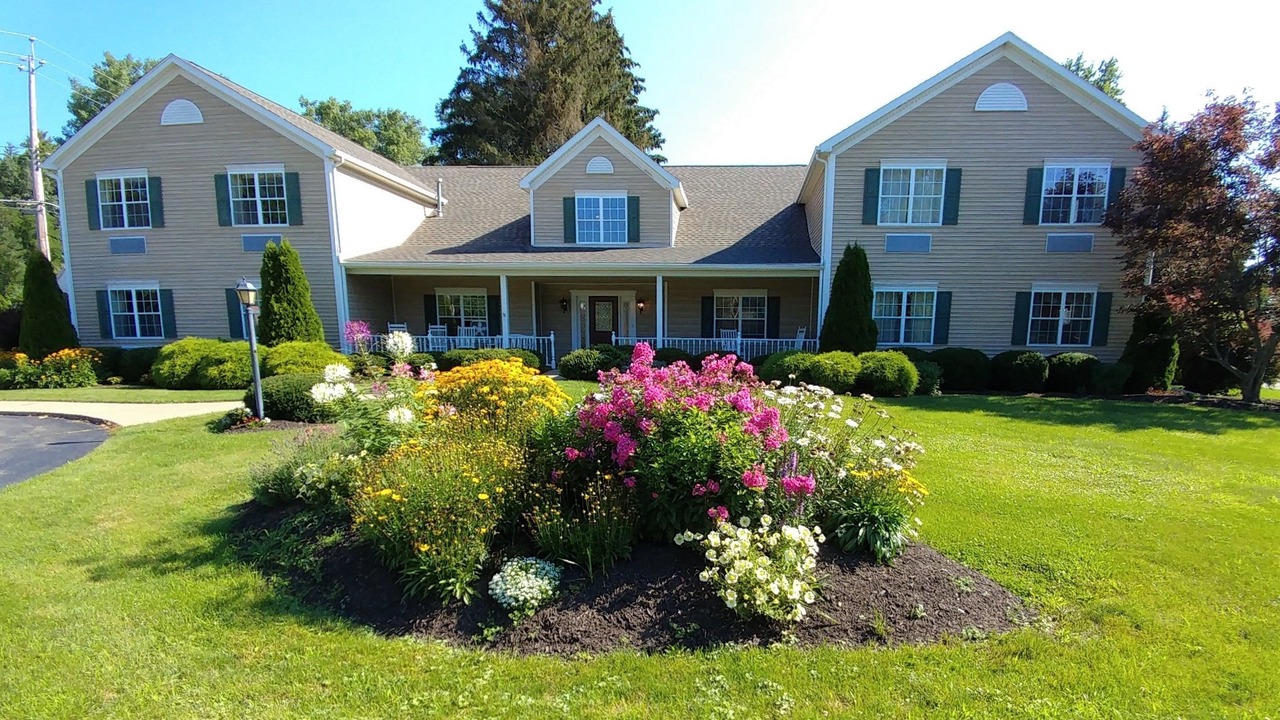 Photo of Buildings in Houghton