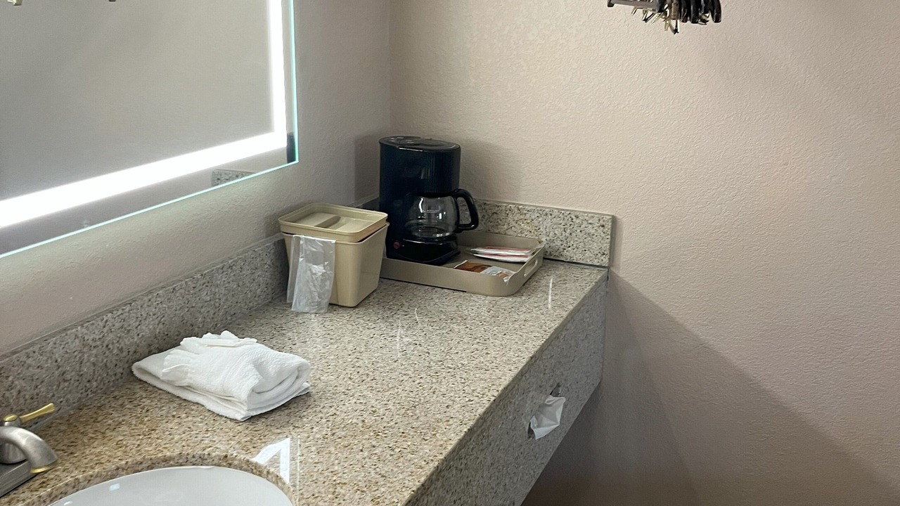 Photo of Bedroom in Parsons