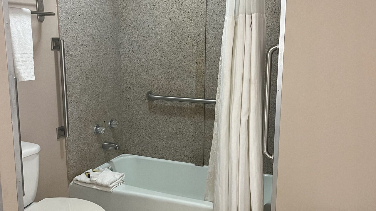 Photo of Bathroom in Parsons