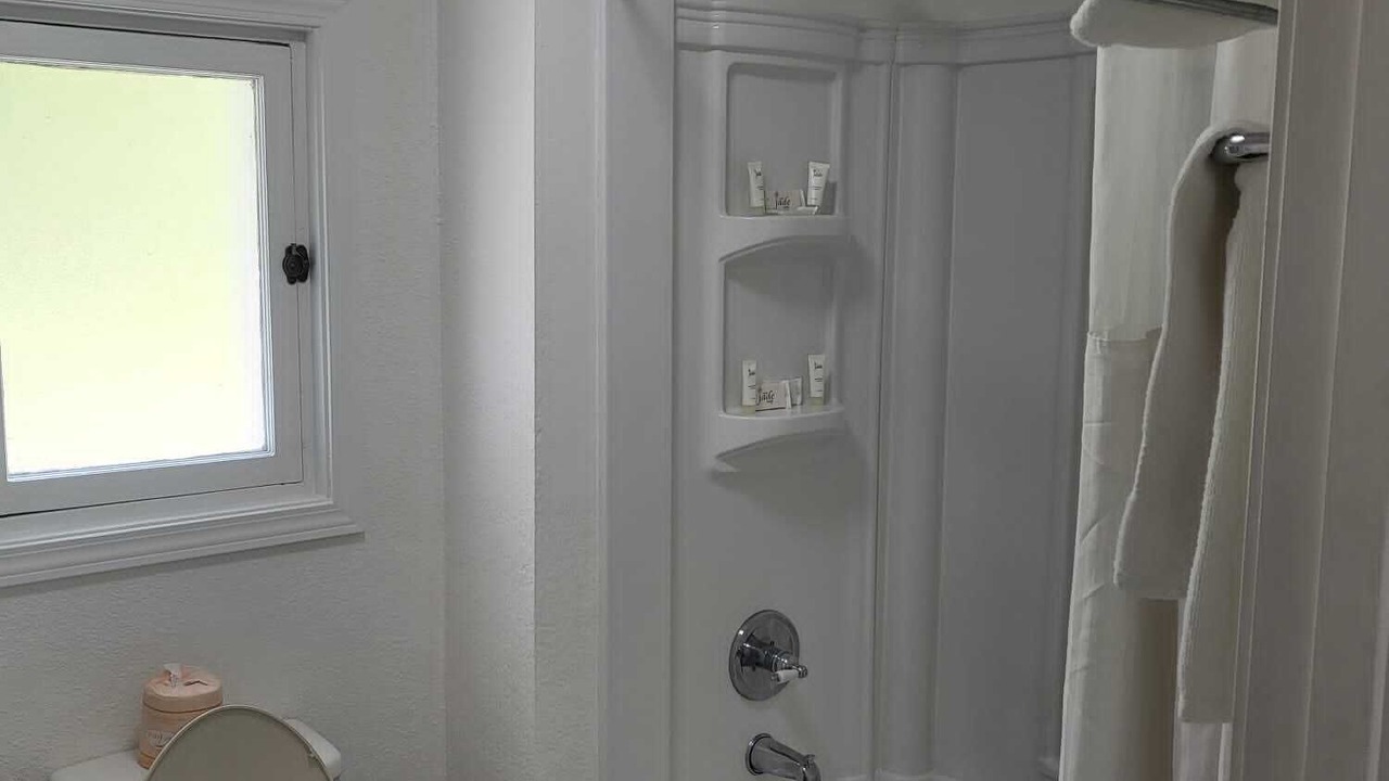 Photo of Bathroom in Parsons
