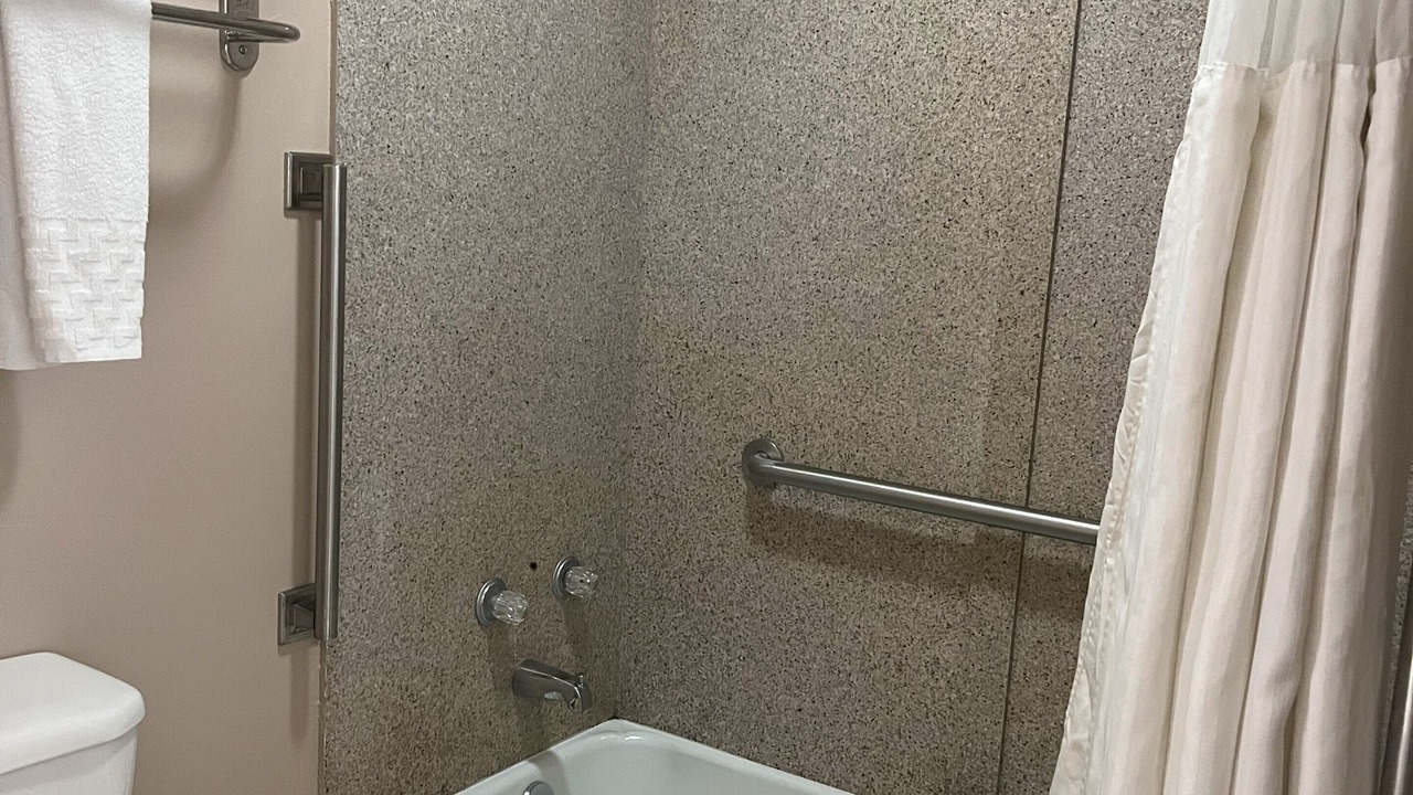 Photo of Bathroom in Parsons