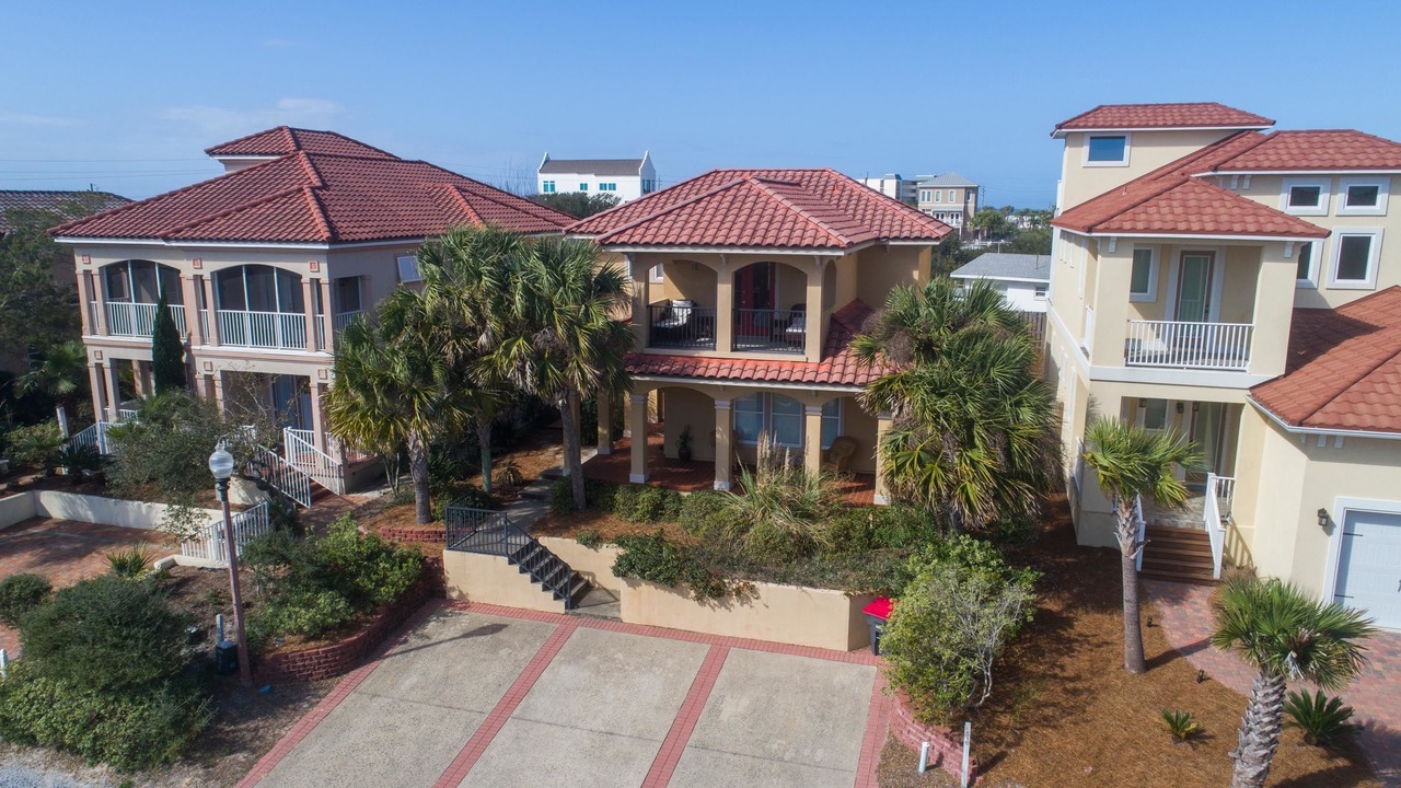 Photo of Outdoor in Fort Bay