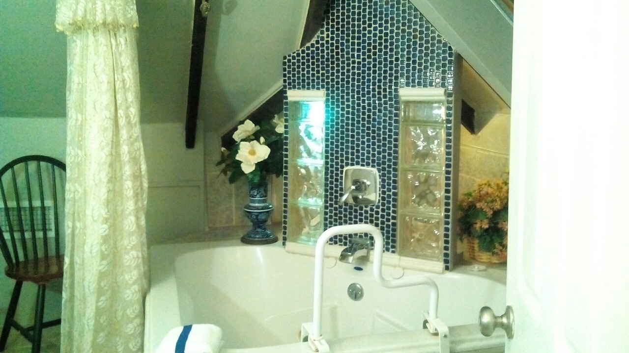 Photo of Bathroom in Westside North